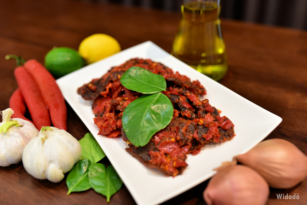 Dendeng Balado (Chillies Beef Jerky)